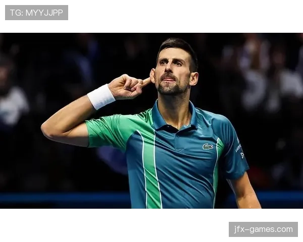 德约科维奇随手拎的包，让我瞬间怀疑我的月薪都去哪儿了